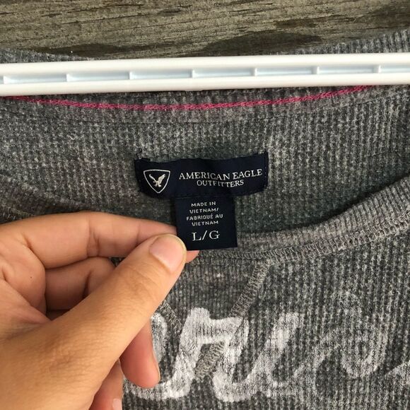 American Eagle Size Large Grey Logo Waffle Material Long Sleeve Top - Picture 4 of 5